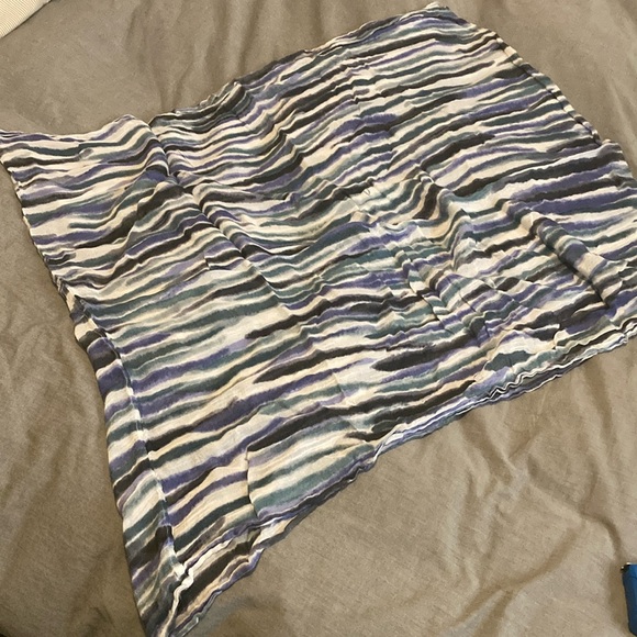 Anthropologie infinity scarf - Picture 2 of 6